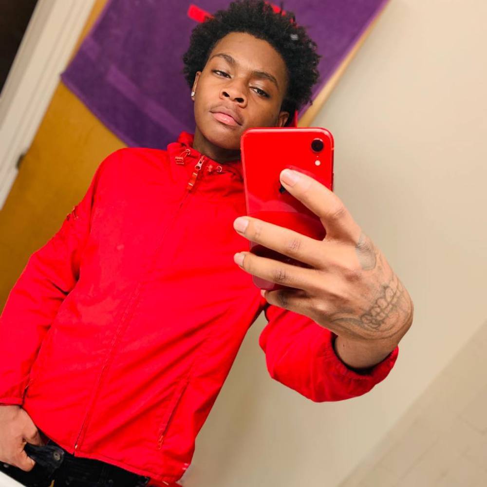 Meet your Posher, Elijah